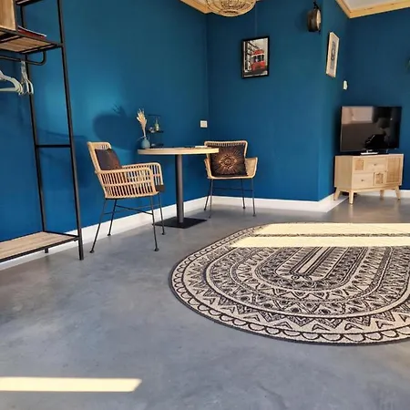 De Remise Bed & Breakfast 3*