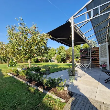 Bed & Breakfast En Glamping De Remise 3*